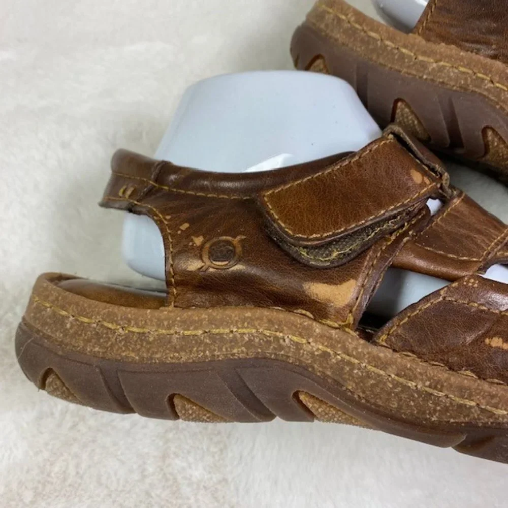 Born‎ Cabot III Leather Fisherman's Sandals, size 8